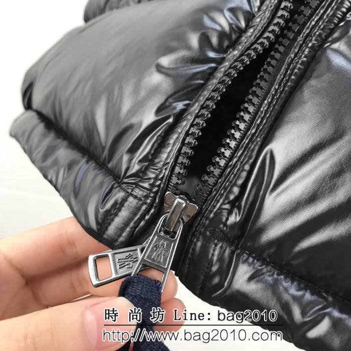 MONCLER蒙口 LACET VEST 今年最新色 帶帽羽絨厚款馬甲 ydi2086
